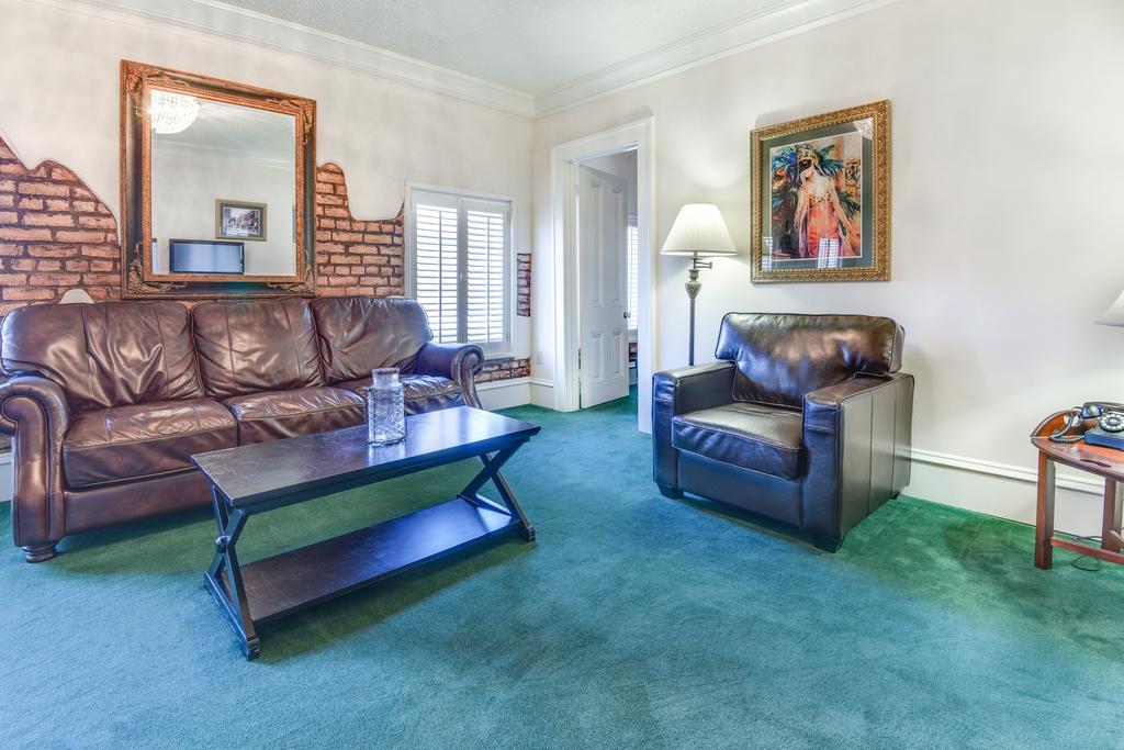 Chateau Orleans New Orleans Exterior photo